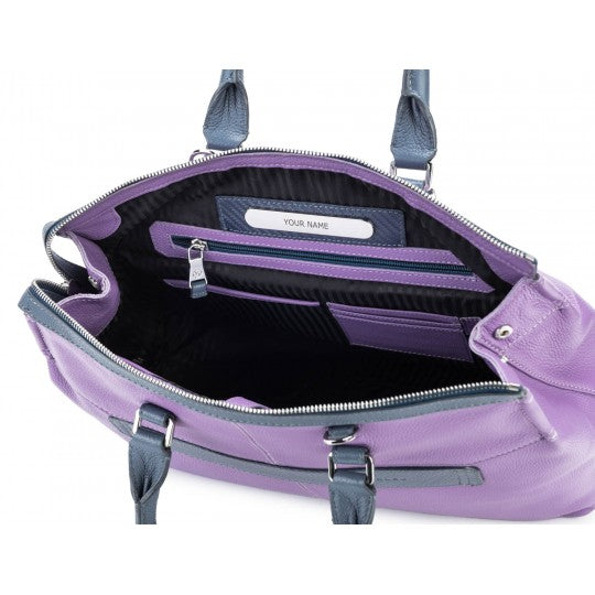 Pelletteria donna, Accessori in pelle donna, Prodotti in pelle donna, Pelletteria di lusso donna, Pelle donna eleganza, Pelle donna alta qualità, Accessori donna in pelle, Borse pelle donna, Portafogli pelle donna, Zaini pelle donna, Portachiavi in pelle donna, Porta carte di credito donna, Borse tracolla pelle donna, Valigie pelle donna, Pelletteria donna elegante, Pelletteria donna casual, Borse pelle donna da lavoro, Borse pelle donna da viaggio, Pelletteria donna per occasioni speciali, Accessori pelle