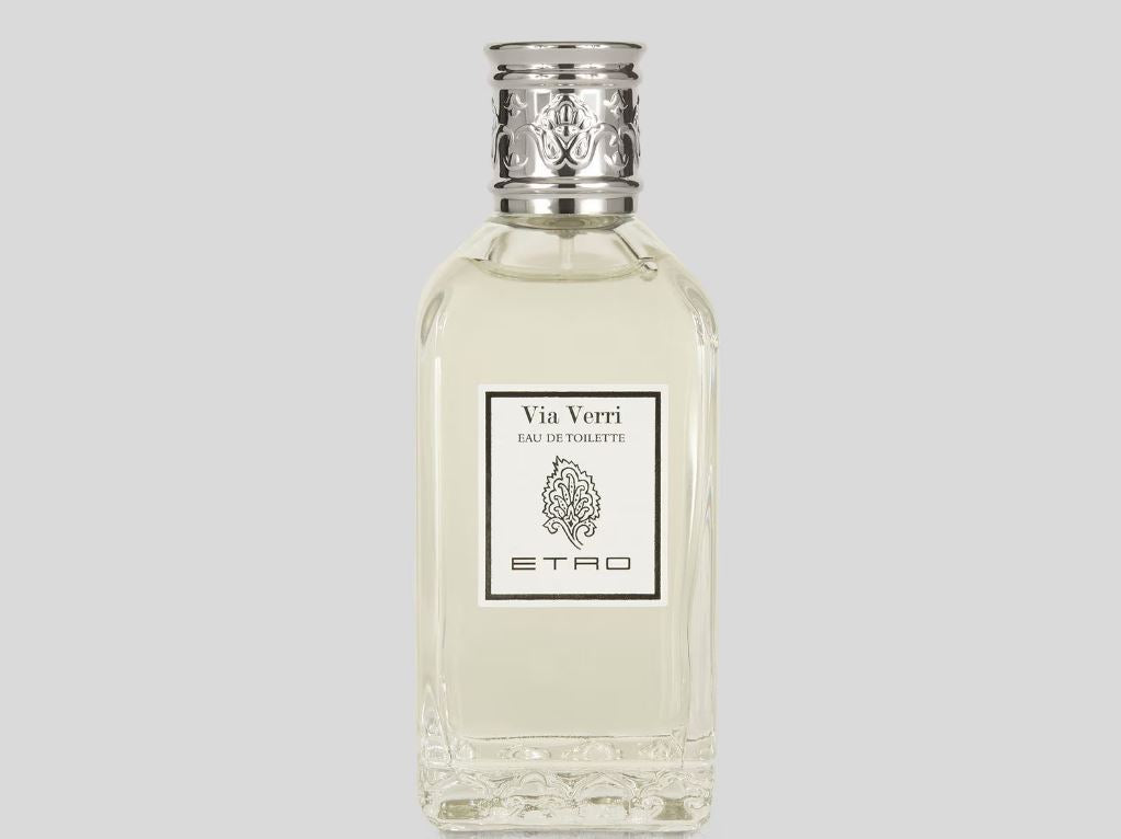 Profumo uomo/donna,  Migliori profumi 2025,  Profumi di nicchia,  Profumo estate inverno,  Profumi persistenti,  Profumi freschi dolci floreali,  Profumi nuovi 2025,  Profumo economico di qualità,  Profumo naturale bio,  Profumi unisex, Profumo per occasioni speciali,  Profumo di lusso, Siti per comprare profumi online, Profumi più venduti,  Recensioni profumi,  Note di testa cuore fondo profumo, Profumo per ogni stagione
