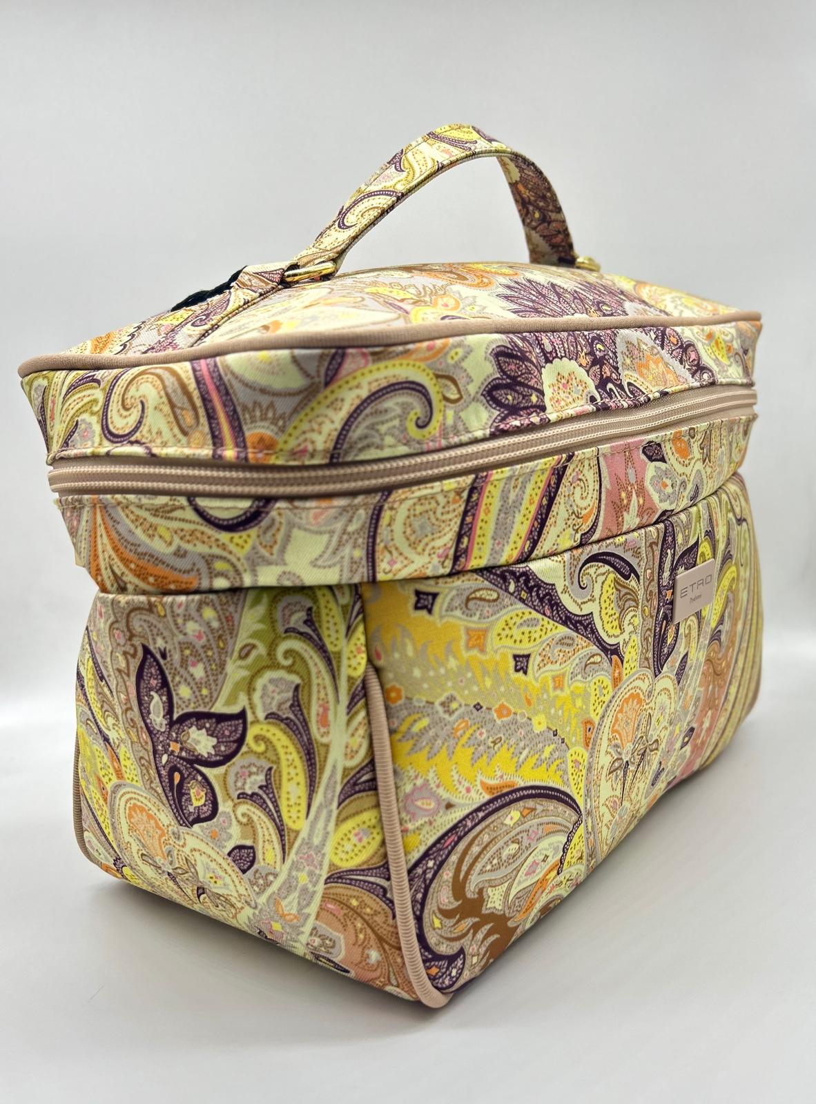ETRO – “Beauty-Case Grande”