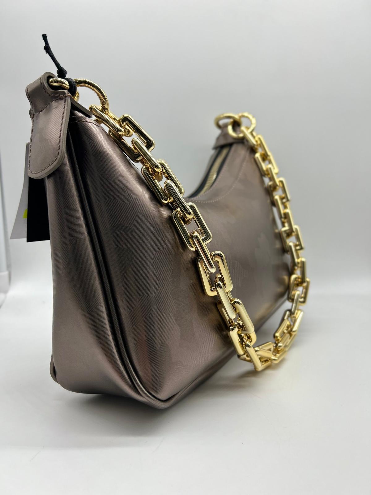 GUM – “Borsa a Spalla con Catena”