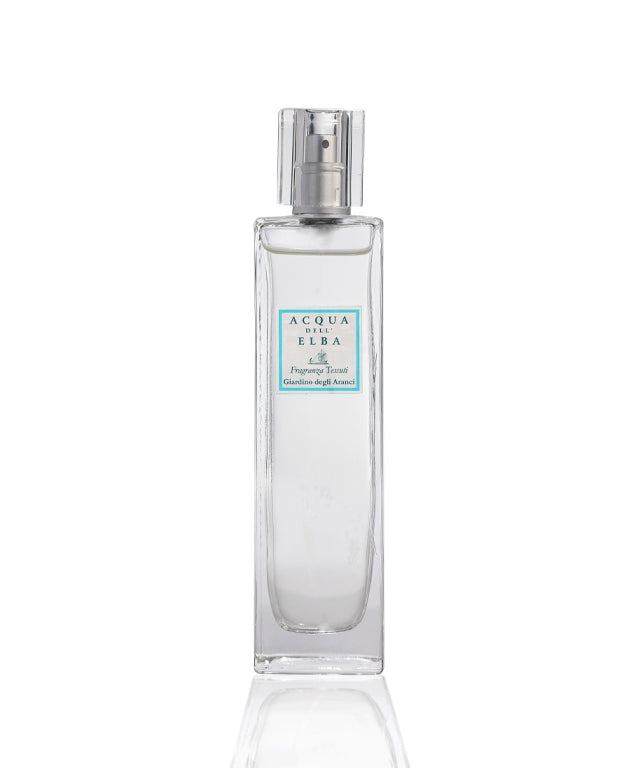 acqua dell'elba, giardino degli aranci, fragranza per tessuti, Profumo per tessuti, Spray profumati per tessuti, Nebulizzatore per tessuti, Profumo per biancheria, Essenze per tessuti, Aromi per tessuti, Profumo per vestiti, Fragrance fabrics, Tessuti profumati, Fragranze durevoli per tessuti, Profumatori per armadi e cassetti, Essenza per biancheria da letto, Note olfattive fragranze tessuti, Profumo per lana e cotone
