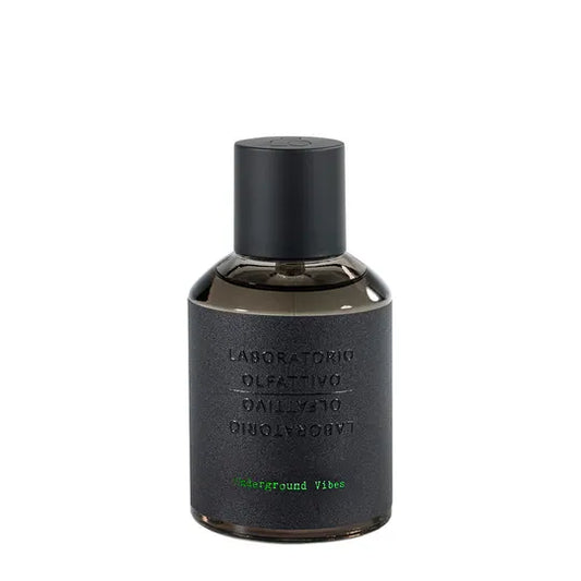 profumi,  Note di testa cuore fondo profumo, Profumo per ogni stagione Profumo uomo/donna,  Migliori profumi 2025,  Profumi di nicchia,  Profumo estate inverno,  Profumi persistenti,  Profumi freschi dolci floreali,  Profumi nuovi 2025,  Profumo economico di qualità,  Profumo naturale bio,  Profumi unisex, Profumo per occasioni speciali,  Profumo di lusso, Siti per comprare profumi online, Profumi più venduti,  Recensioni