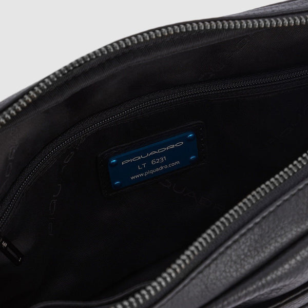 piquadro, pochette con manico rimovibile, pochette a mano, Pelletteria uomo, Accessori in pelle uomo, Prodotti in pelle uomo, Pelletteria di lusso uomo, Pelle uomo eleganza, Pelle uomo alta qualità, Accessori uomo in pelle, Borse pelle uomo, Borse tracolla pelle uomo, Pelletteria uomo elegante, Pelletteria uomo casual, Borse pelle uomo da lavoro, Borse pelle uomo da viaggio, Pelletteria uomo per occasioni speciali, Accessori pelle uomo da regalo, Pelle di alta qualità uomo, Pelle morbida uomo, Pelle italian
