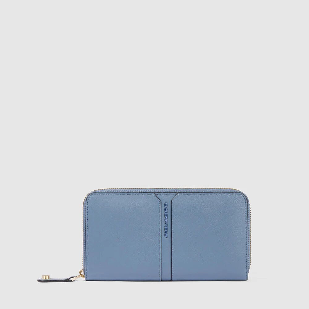 piquadro, portafoglio con zip, portafoglio donna, Pelletteria donna, Accessori in pelle donna, Prodotti in pelle donna, Pelletteria di lusso donna, Pelle donna eleganza, Pelle donna alta qualità, Accessori donna in pelle, Portafogli pelle donna, Pelletteria donna elegante, Pelletteria donna casual, Borse pelle donna da lavoro, Borse pelle donna da viaggio, Pelletteria donna per occasioni speciali, Accessori pelle donna per regalo, Pelle di alta qualità donna, Pelle morbida donna, Pelle italiana donna, Pelle