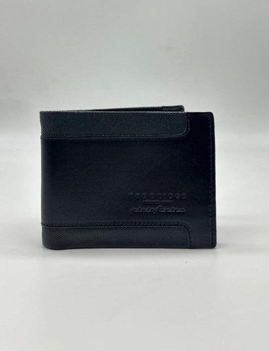 Pelletteria uomo The Bridge, Accessori in pelle uomo, Prodotti in pelle uomo, Pelletteria di lusso uomo, Pelle uomo eleganza, Pelle uomo alta qualità, Accessori uomo in pelle, Borse pelle uomo, Portafogli pelle uomo, Zaini pelle uomo, Portachiavi in pelle uomo, Porta carte di Credito, Borse tracolla pelle uomo, Valigie pelle uomo, Pelletteria uomo elegante, Pelletteria uomo casual, Borse pelle uomo da lavoro, Borse pelle uomo da viaggio, Pelletteria uomo per occasioni speciali, Accessori pelle uomo da regal