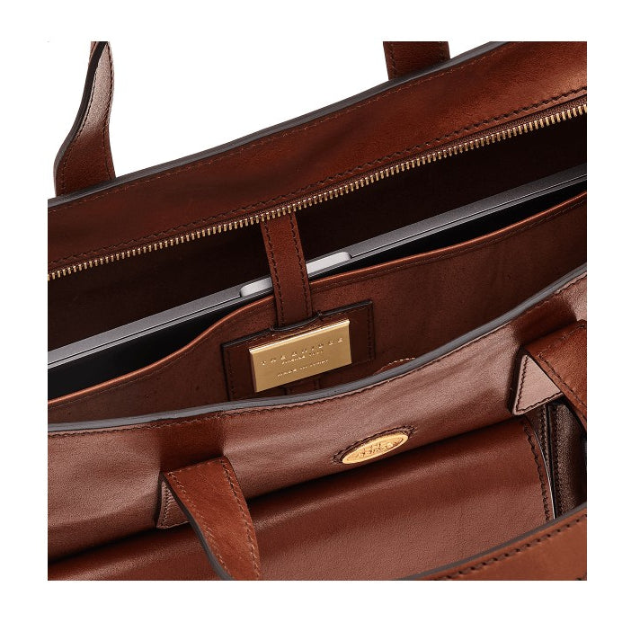 the bridge, cartella con tasche frontali story, cartella da lavoro, Pelletteria uomo donna, Accessori in pelle uomo donna , Prodotti in pelle uomo donna, Pelletteria di lusso uomo donna, Pelle uomo donna eleganza, Pelle uomo donna alta qualità, Accessori uomo donna in pelle, Borse pelle uomo donna,  Borse tracolla pelle uomo donna, Pelletteria uomo donna elegante, Pelletteria uomo donna casual, Borse pelle uomo donna da lavoro, Borse pelle uomo donna da viaggio, Pelletteria uomo