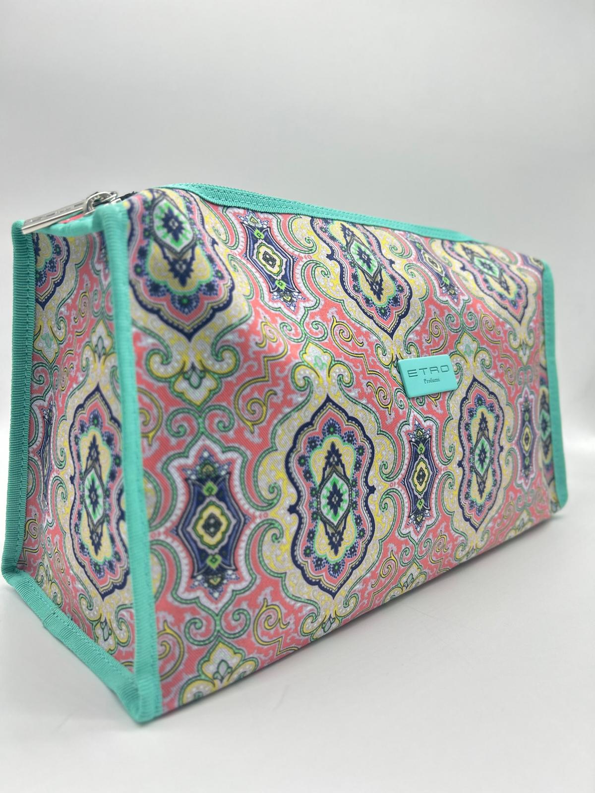 ETRO – “Trousse Trapezio”