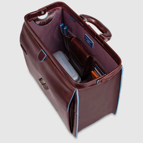 PIQUADRO – “Borsa da Medico”