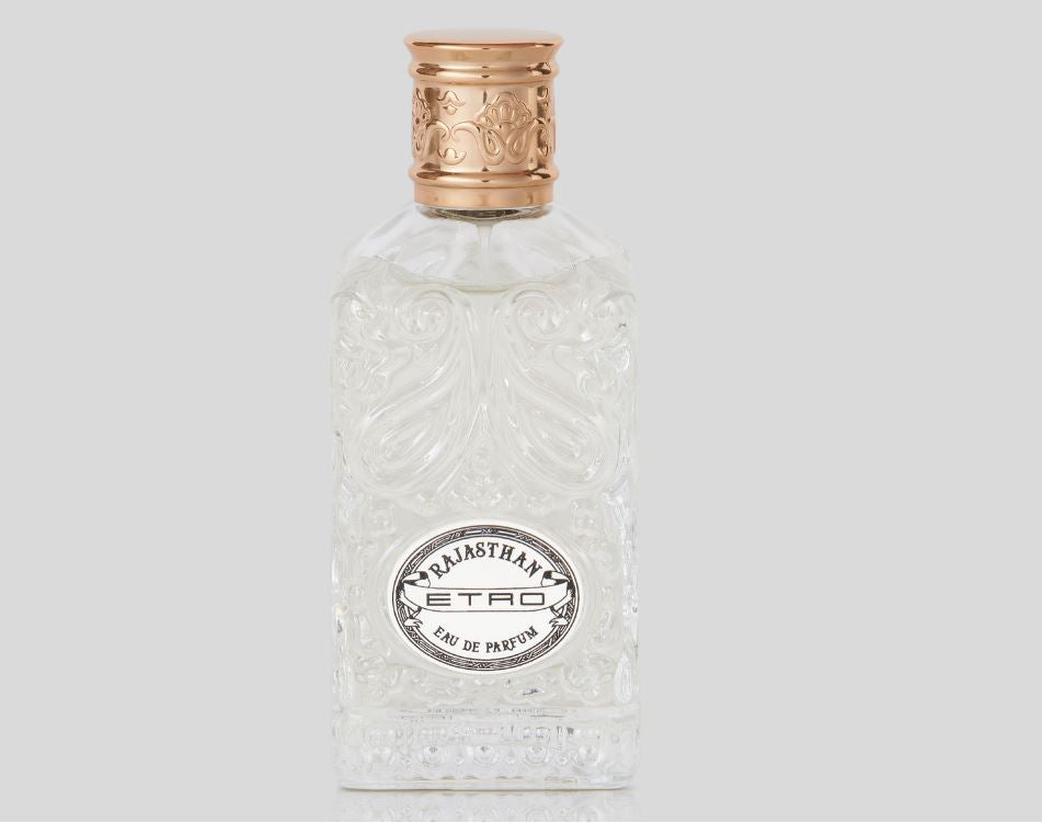 Profumo uomo/donna,  Migliori profumi 2025,  Profumi di nicchia,  Profumo estate inverno,  Profumi persistenti,  Profumi freschi dolci floreali,  Profumi nuovi 2025,  Profumo economico di qualità,  Profumo naturale bio,  Profumi unisex, Profumo per occasioni speciali,  Profumo di lusso, Siti per comprare profumi online, Profumi più venduti,  Recensioni profumi,  Note di testa cuore fondo profumo, Profumo per ogni stagione
