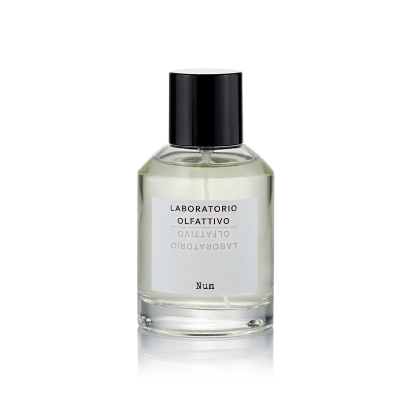 Profumo uomo/donna,  Migliori profumi 2025,  Profumi di nicchia,  Profumo estate inverno,  Profumi persistenti,  Profumi freschi dolci floreali,  Profumi nuovi 2025,  Profumo economico di qualità,  Profumo naturale bio,  Profumi unisex, Profumo per occasioni speciali,  Profumo di lusso, Siti per comprare profumi online, Profumi più venduti,  Recensioni profumi,  Note di testa cuore fondo profumo, Profumo per ogni stagione
