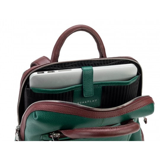 Pelletteria donna, Accessori in pelle donna, Prodotti in pelle donna, Pelletteria di lusso donna, Pelle donna eleganza, Pelle donna alta qualità, Accessori donna in pelle, Borse pelle donna, Portafogli pelle donna, Zaini pelle donna, Portachiavi in pelle donna, Porta carte di credito donna, Borse tracolla pelle donna, Valigie pelle donna, Pelletteria donna elegante, Pelletteria donna casual, Borse pelle donna da lavoro, Borse pelle donna da viaggio, Pelletteria donna per occasioni speciali, Accessori pelle 