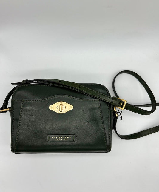 Pelletteria donna The Bridge, Accessori in pelle donna, Prodotti in pelle donna, Pelletteria di lusso donna, Pelle donna eleganza, Pelle donna alta qualità, Accessori donna in pelle, Borse pelle donna, Portafogli pelle donna, Zaini pelle donna, Portachiavi in pelle donna, Porta carte di credito donna, Borse tracolla pelle donna, Valigie pelle donna, Pelletteria donna elegante, Pelletteria donna casual, Borse pelle donna da lavoro, Borse pelle donna da viaggio, Pelletteria donna per occasioni speciali, Acces