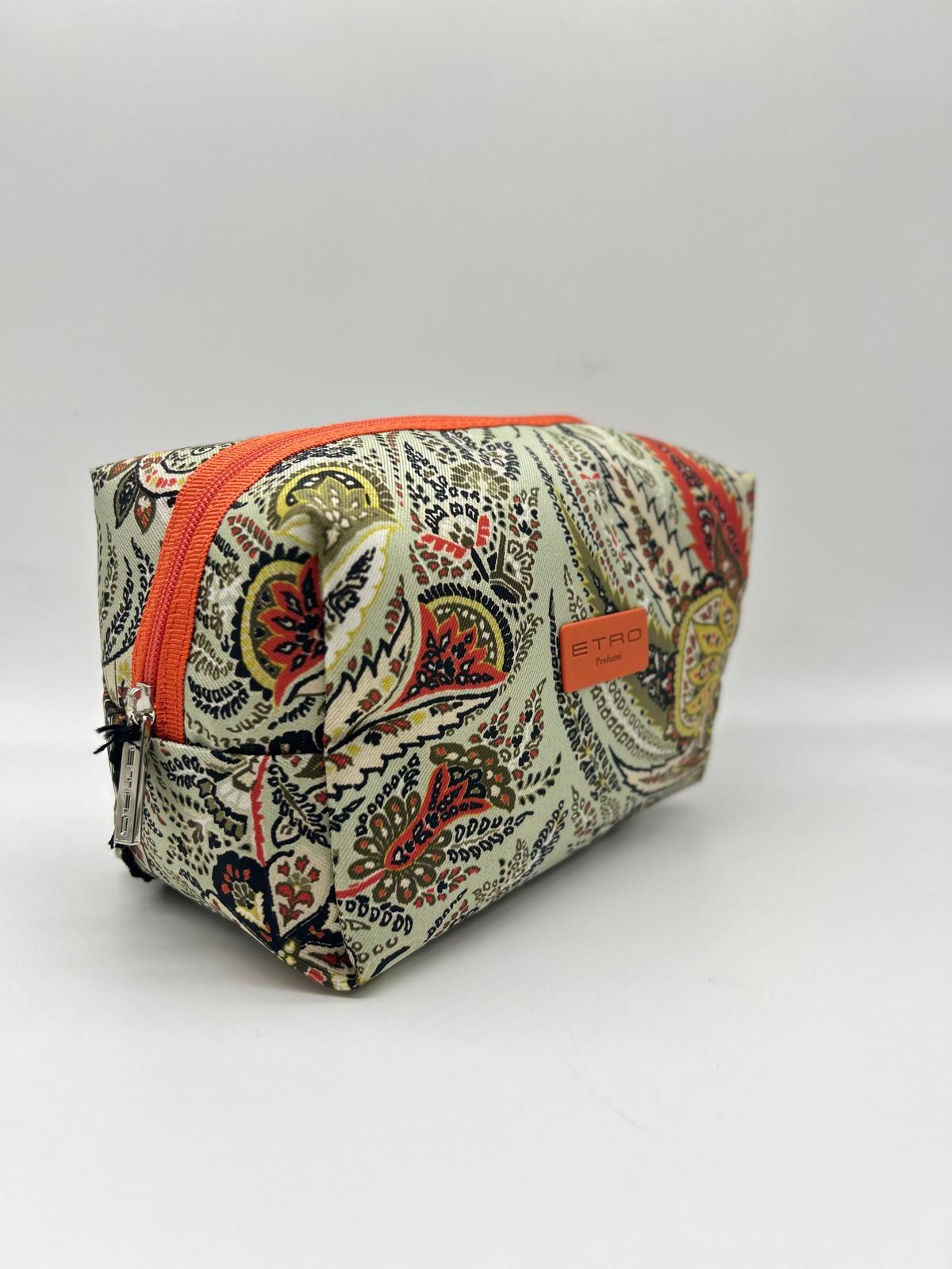 ETRO – “Necessaire”