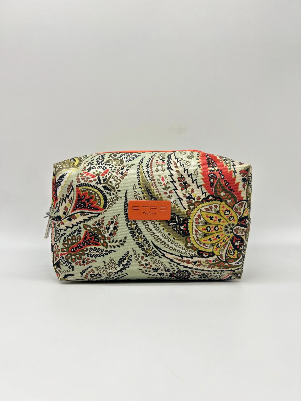 ETRO – “Necessaire”