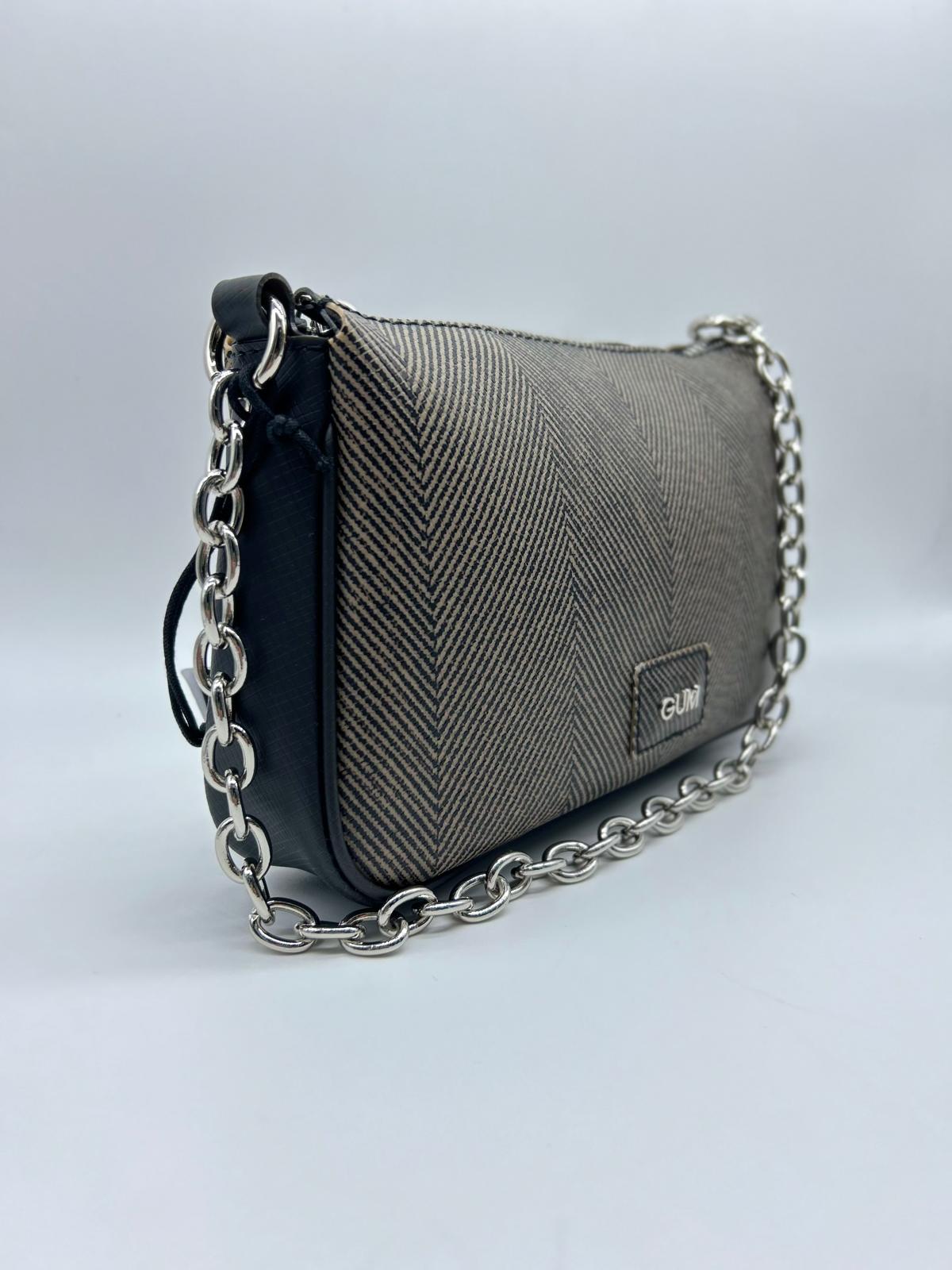 GUM – “Small Shoulder Bag”