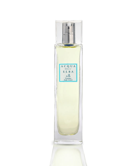 acqua dell'elba, giardino degli aranci, deodorante ambiente spray, Diffusore ambiente spray,  Spray per ambiente profumato,  Spray diffusore di aromi,  Spray fragranza ambiente,  Spray per purificare l'aria,  Spray per deodorare ambiente,  Spray aromaterapia per ambiente, Spray ambiente naturale, Spray per eliminare cattivi odori, Spray profumato per casa,  Spray per ufficio profumato, Spray per profumare casa, Spray aromi per ambienti interni, Spray antiodore ambiente, Spray per ambiente rinfrescante