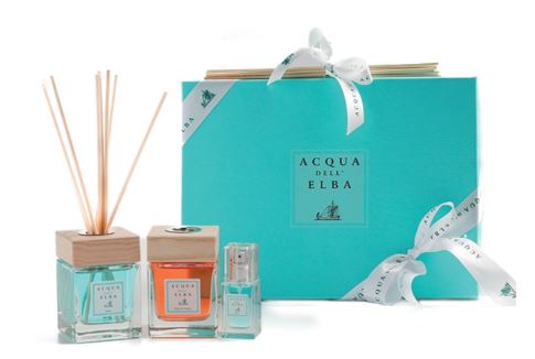 acqua dell'elba, mare, note di natale, cofanetto ambiente, set ambiente, set regalo, gift set, Diffusore ambiente, Diffusore di essenze, Diffusore di oli essenziali, Diffusore di fragranze, Diffusore per casa, Diffusore di aromi, Diffusore per oli essenziali,  Diffusore profumato, Diffusore per ufficio,  Diffusore di aromaterapia,  Diffusore di essenze naturale, Diffusore profumo ambiente