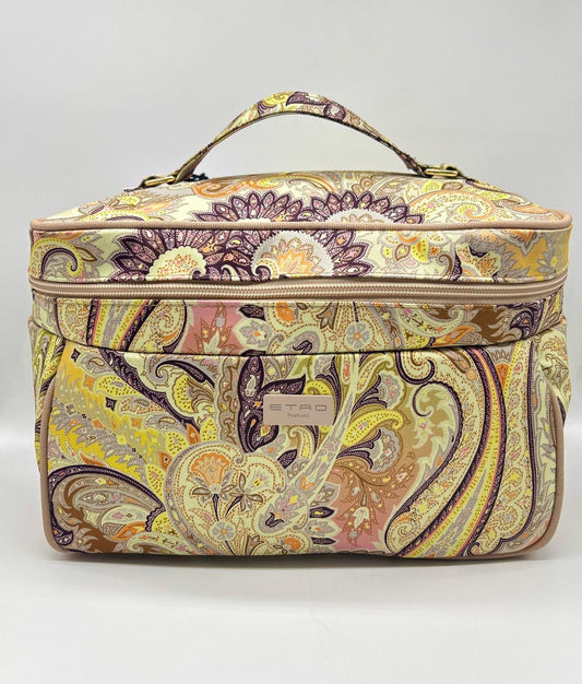 Beauty case, Beauty case donna,  Beauty case viaggio, Beauty case make-up, Beauty case in pelle,  Beauty case trucco, Beauty case tendenze 2025,  Beauty case porta trucco, Beauty case da viaggio per uomini, Beauty case con divisori, Beauty case elegante