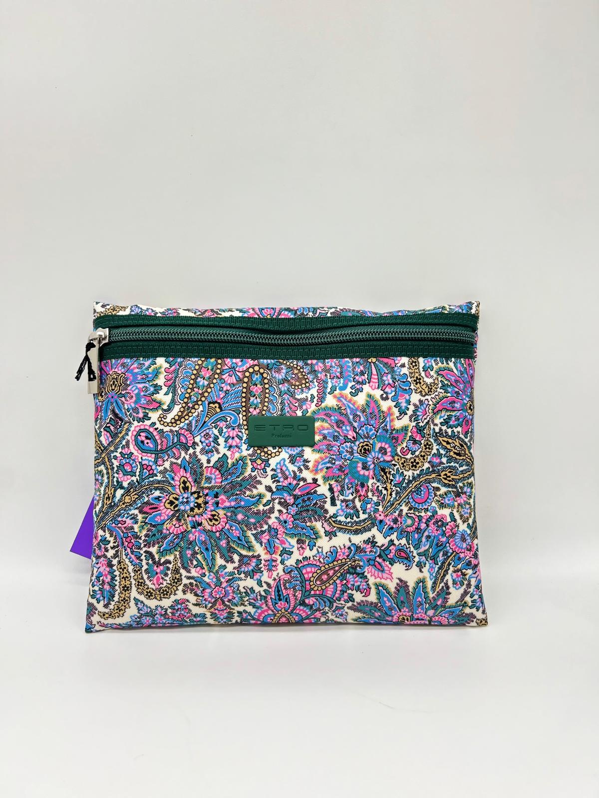  Beauty case, Beauty case donna,  Beauty case viaggio, Beauty case make-up, Beauty case in pelle,  Beauty case trucco, Beauty case tendenze 2025,  Beauty case porta trucco, Beauty case da viaggio per uomini, Beauty case con divisori, Beauty case elegante

