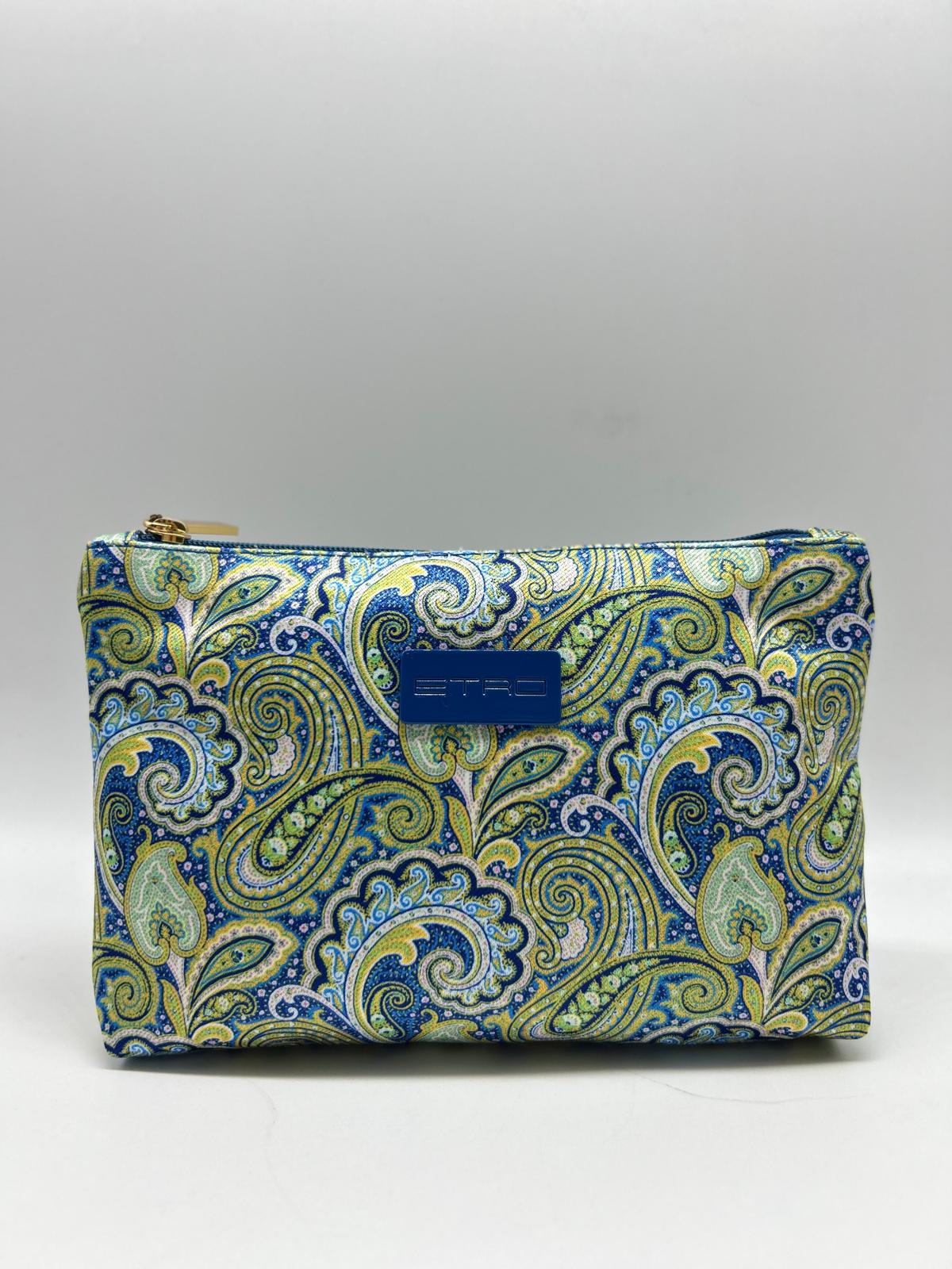 Beauty case, Beauty case donna,  Beauty case viaggio, Beauty case make-up, Beauty case in pelle,  Beauty case trucco, Beauty case tendenze 2025,  Beauty case porta trucco, Beauty case da viaggio per uomini, Beauty case con divisori, Beauty case elegante