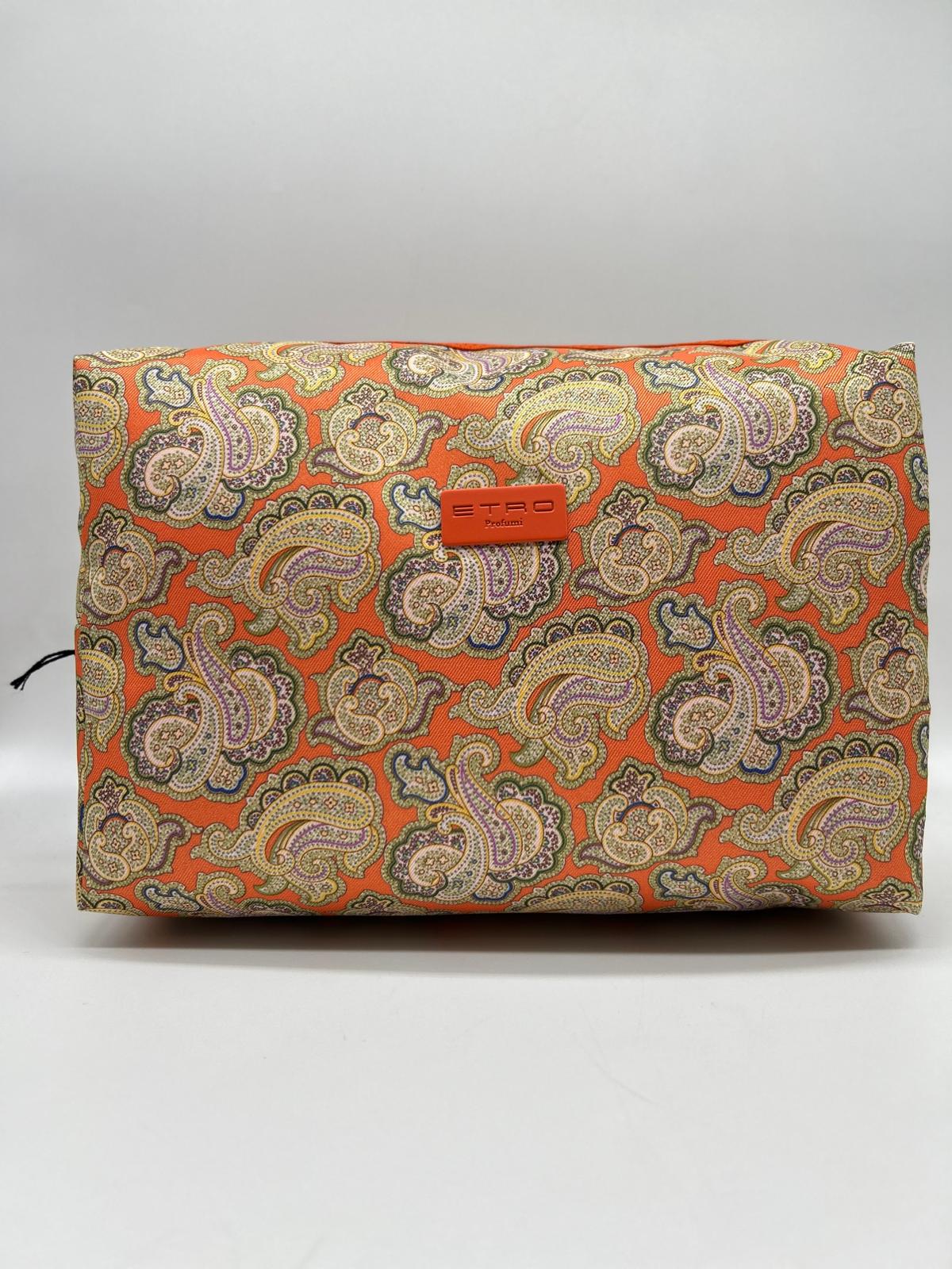  Beauty case, Beauty case donna,  Beauty case viaggio, Beauty case make-up, Beauty case in pelle,  Beauty case trucco, Beauty case tendenze 2025,  Beauty case porta trucco, Beauty case da viaggio per uomini, Beauty case con divisori, Beauty case elegante