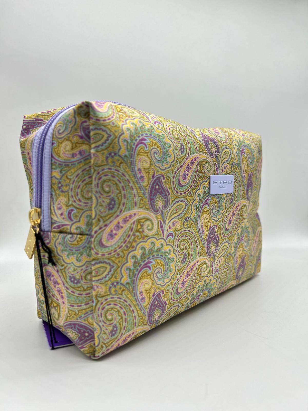  Beauty case, Beauty case donna,  Beauty case viaggio, Beauty case make-up, Beauty case in pelle,  Beauty case trucco, Beauty case tendenze 2025,  Beauty case porta trucco, Beauty case da viaggio per uomini, Beauty case con divisori, Beauty case elegante