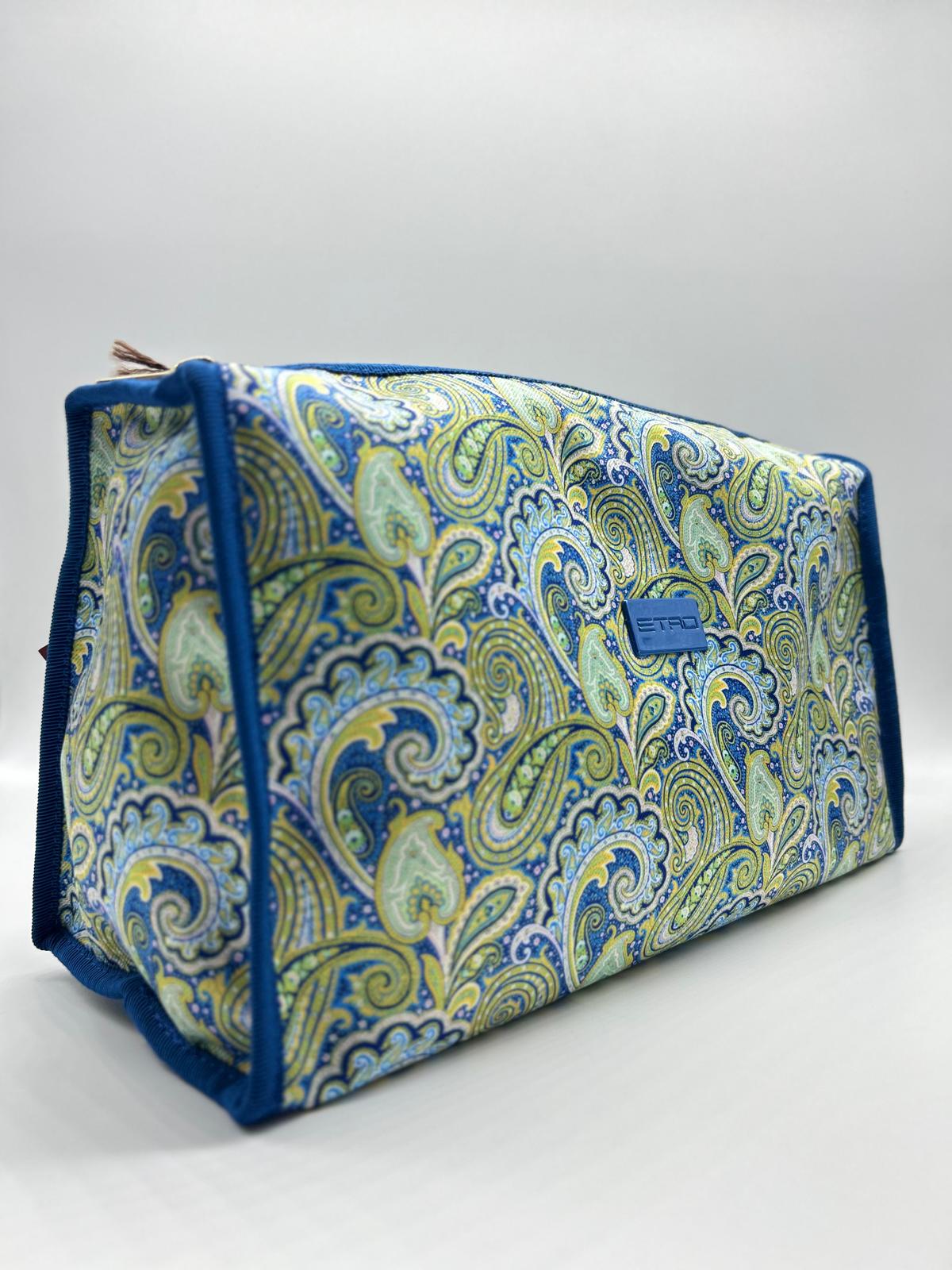  Beauty case, Beauty case donna,  Beauty case viaggio, Beauty case make-up, Beauty case in pelle,  Beauty case trucco, Beauty case tendenze 2025,  Beauty case porta trucco, Beauty case da viaggio per uomini, Beauty case con divisori, Beauty case elegante