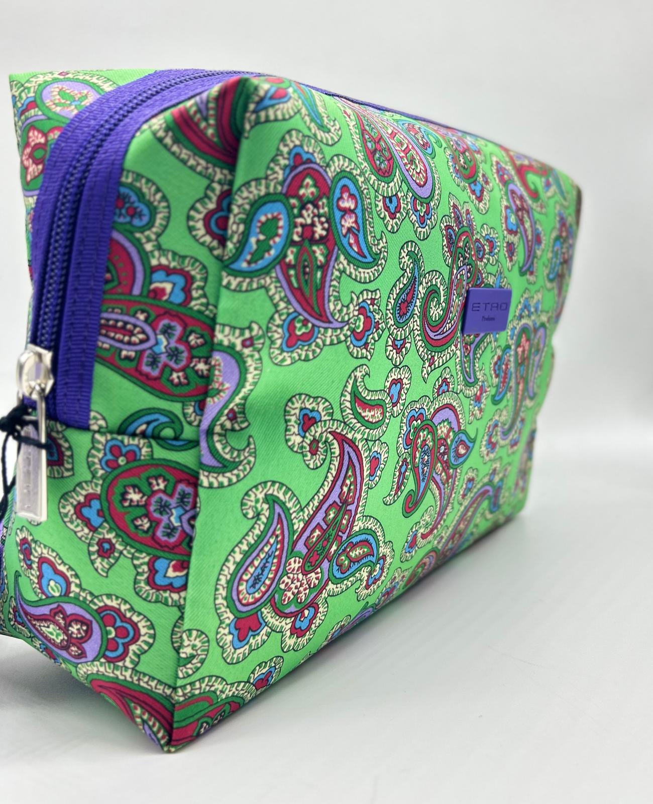  Beauty case, Beauty case donna,  Beauty case viaggio, Beauty case make-up, Beauty case in pelle,  Beauty case trucco, Beauty case tendenze 2025,  Beauty case porta trucco, Beauty case da viaggio per uomini, Beauty case con divisori, Beauty case elegante