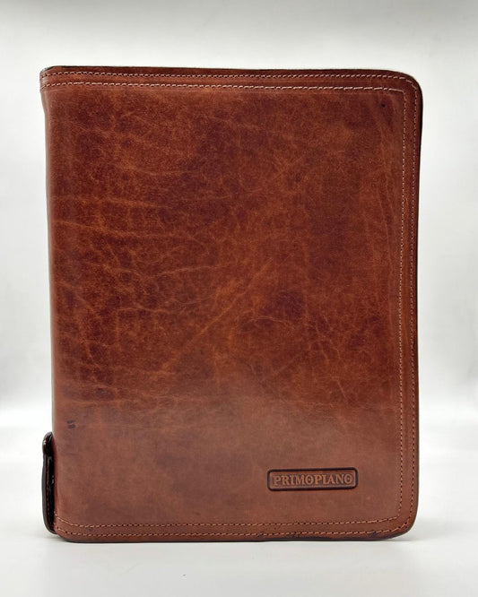 Pelletteria uomo donna, Accessori in pelle uomo donna , Prodotti in pelle uomo donna, Pelletteria di lusso uomo donna, Pelle uomo donna eleganza, Pelle uomo donna alta qualità, Accessori uomo donna in pelle, Borse pelle uomo donna, Portafogli pelle uomo donna, Porta carte di credito uomo donna, Zaini pelle uomo donna, Portachiavi in pelle uomo donna, Borse tracolla pelle uomo donna, Valigie pelle uomo donna, Pelletteria uomo donna elegante, Pelletteria uomo donna casual, Borse pelle uomo donna da lavoro, Bo