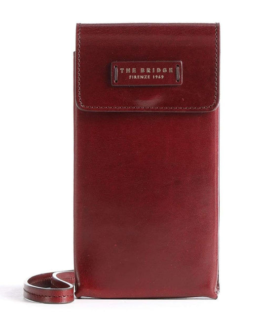 Pelletteria uomo The Bridge, Accessori in pelle uomo, Prodotti in pelle uomo, Pelletteria di lusso uomo, Pelle uomo eleganza, Pelle uomo alta qualità, Accessori uomo in pelle, Borse pelle uomo, Portafogli pelle uomo, Zaini pelle uomo, Portachiavi in pelle uomo, Porta carte di Credito, Borse tracolla pelle uomo, Valigie pelle uomo, Pelletteria uomo elegante, Pelletteria uomo casual, Borse pelle uomo da lavoro, Borse pelle uomo da viaggio, Pelletteria uomo per occasioni speciali, Accessori pelle uomo da regal