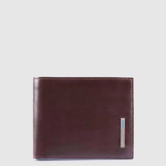 piquadro, portafoglio con portamonete, portafoglio uomo, Pelletteria uomo, Accessori in pelle uomo, Prodotti in pelle uomo, Pelletteria di lusso uomo, Pelle uomo eleganza, Pelle uomo alta qualità, Accessori uomo in pelle, Portafogli pelle uomo, Porta carte di Credito, Pelletteria uomo elegante, Pelletteria uomo casual, Borse pelle uomo da lavoro, Pelletteria uomo per occasioni speciali, Accessori pelle uomo da regalo, Pelle di alta qualità uomo, Pelle morbida uomo, Pelle italiana, Pelletteria uomo sconto, A