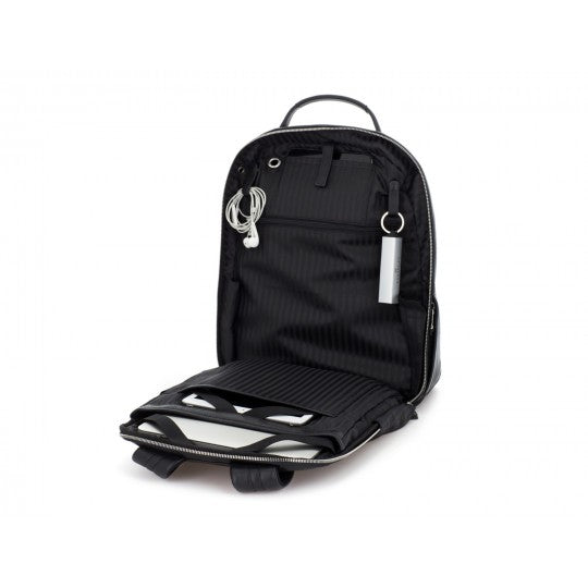 Pelletteria uomo donna, Accessori in pelle uomo donna , Prodotti in pelle uomo donna, Pelletteria di lusso uomo donna, Pelle uomo donna eleganza, Pelle uomo donna alta qualità, Accessori uomo donna in pelle, Borse pelle uomo donna, Portafogli pelle uomo donna, Porta carte di credito uomo donna, Zaini pelle uomo donna, Portachiavi in pelle uomo donna, Borse tracolla pelle uomo donna, Valigie pelle uomo donna, Pelletteria uomo donna elegante, Pelletteria uomo donna casual, Borse pelle uomo donna da lavoro, Bo