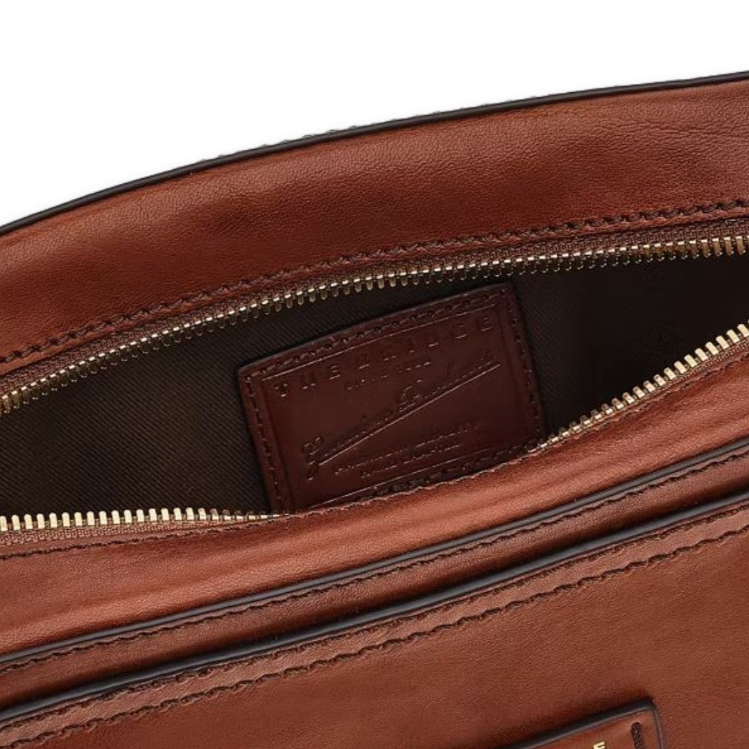 the bridge, pochette vespucci, pochette uomo, Pelletteria uomo the bridge, Accessori in pelle uomo, Prodotti in pelle uomo, Pelletteria di lusso uomo, Pelle uomo eleganza, Pelle uomo alta qualità, Accessori uomo in pelle, Borse pelle uomo, Borse tracolla pelle uomo, Valigie pelle uomo, Pelletteria uomo elegante, Pelletteria uomo casual, Borse pelle uomo da lavoro, Borse pelle uomo da viaggio, Pelletteria uomo per occasioni speciali, Accessori pelle uomo da regalo, Pelle di alta qualità uomo, Pelle morbida u