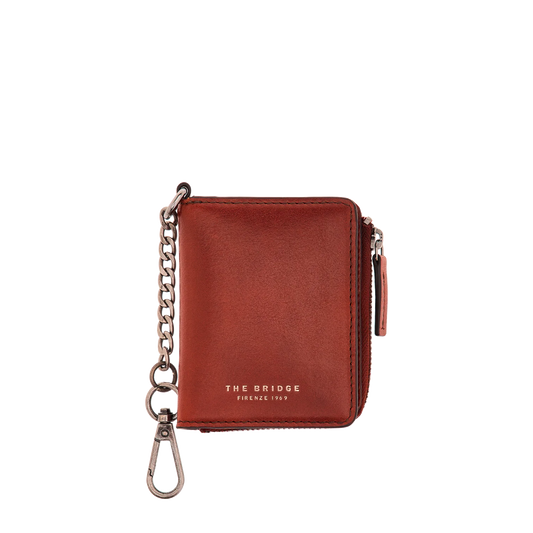 Pelletteria uomo, Accessori in pelle uomo, Prodotti in pelle uomo, Pelletteria di lusso uomo, Pelle uomo eleganza, Pelle uomo alta qualità, Accessori uomo in pelle, Borse pelle uomo, Portafogli pelle uomo, Zaini pelle uomo, Portachiavi in pelle uomo, Porta carte di Credito, Borse tracolla pelle uomo, Valigie pelle uomo, Pelletteria uomo elegante, Pelletteria uomo casual, Borse pelle uomo da lavoro, Borse pelle uomo da viaggio, Pelletteria uomo per occasioni speciali, Accessori pelle uomo da regalo, Pelle di